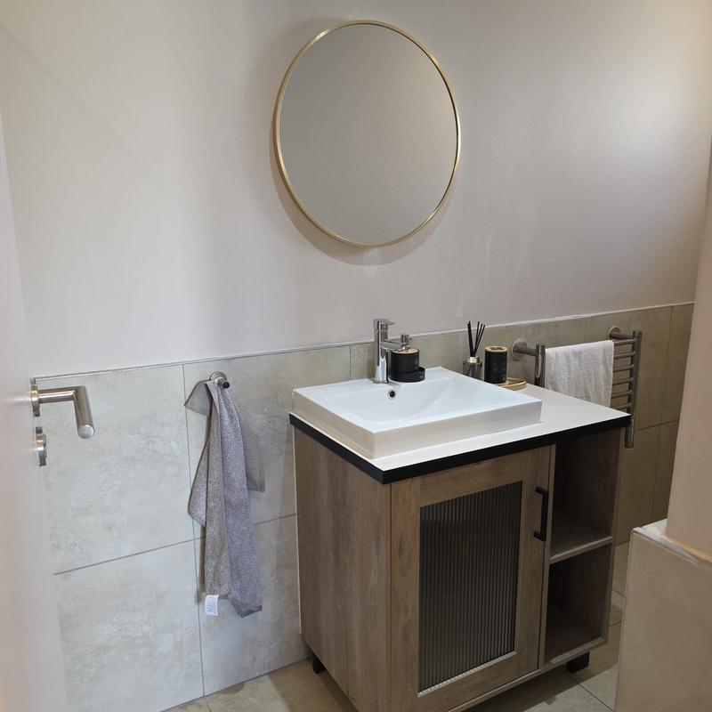 1 Bedroom Property for Sale in Sea Point Western Cape